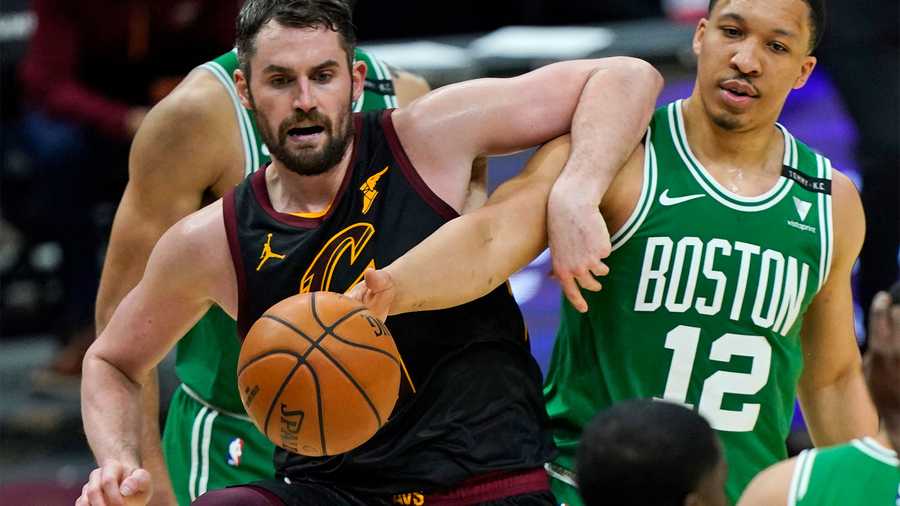 Celtics can't put away Cavaliers, who get 82 points from their