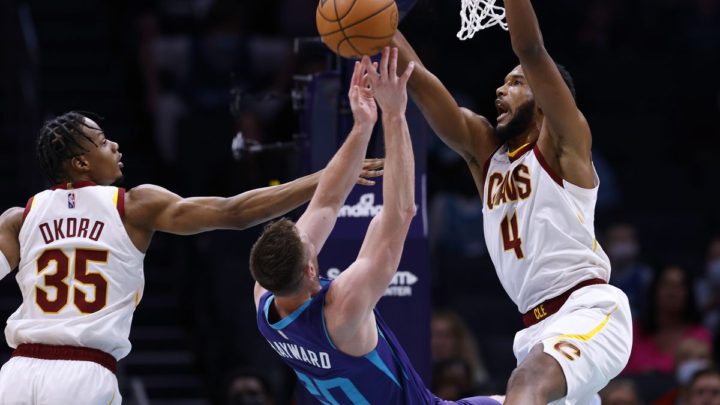 Live Thread: Hornets @ Cavs