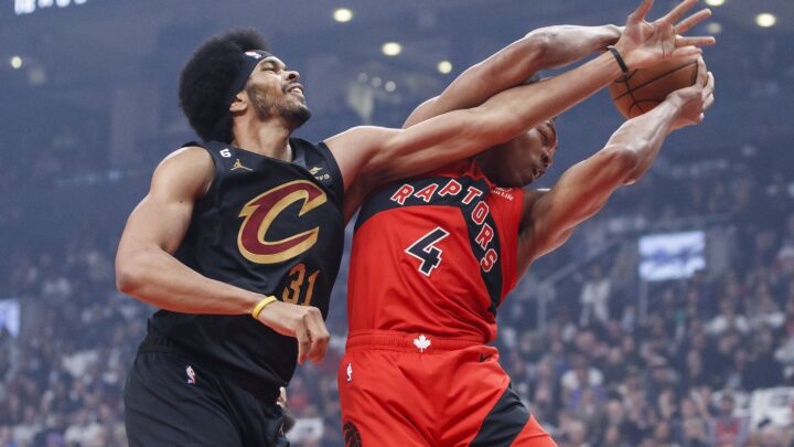 Recap: Cavs 105, Raptors 108 (or, A Grotesque Display of Refereeing)