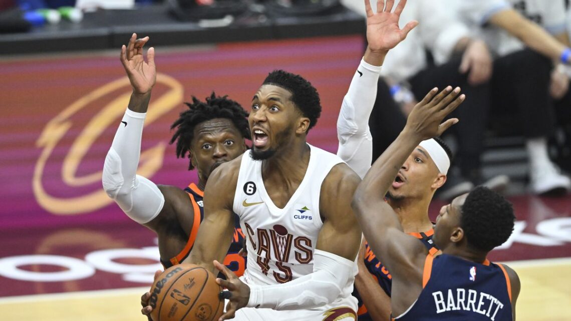 Live Thread: Cavs @ Knicks, Game 3 NBA Playoffs