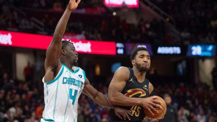 Live Thread: Cavs @ Hornets